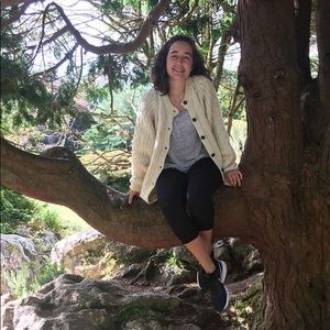 Meet your Posher, Lily